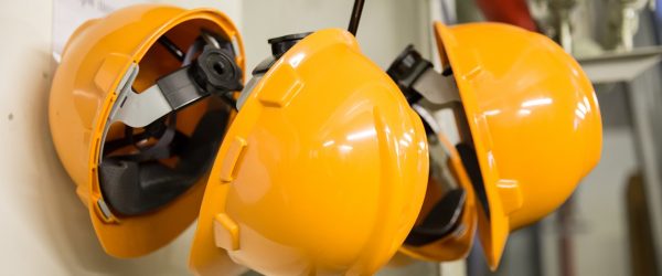 現場で活躍するヘルメットのおすすめ主要メーカーを一挙紹介