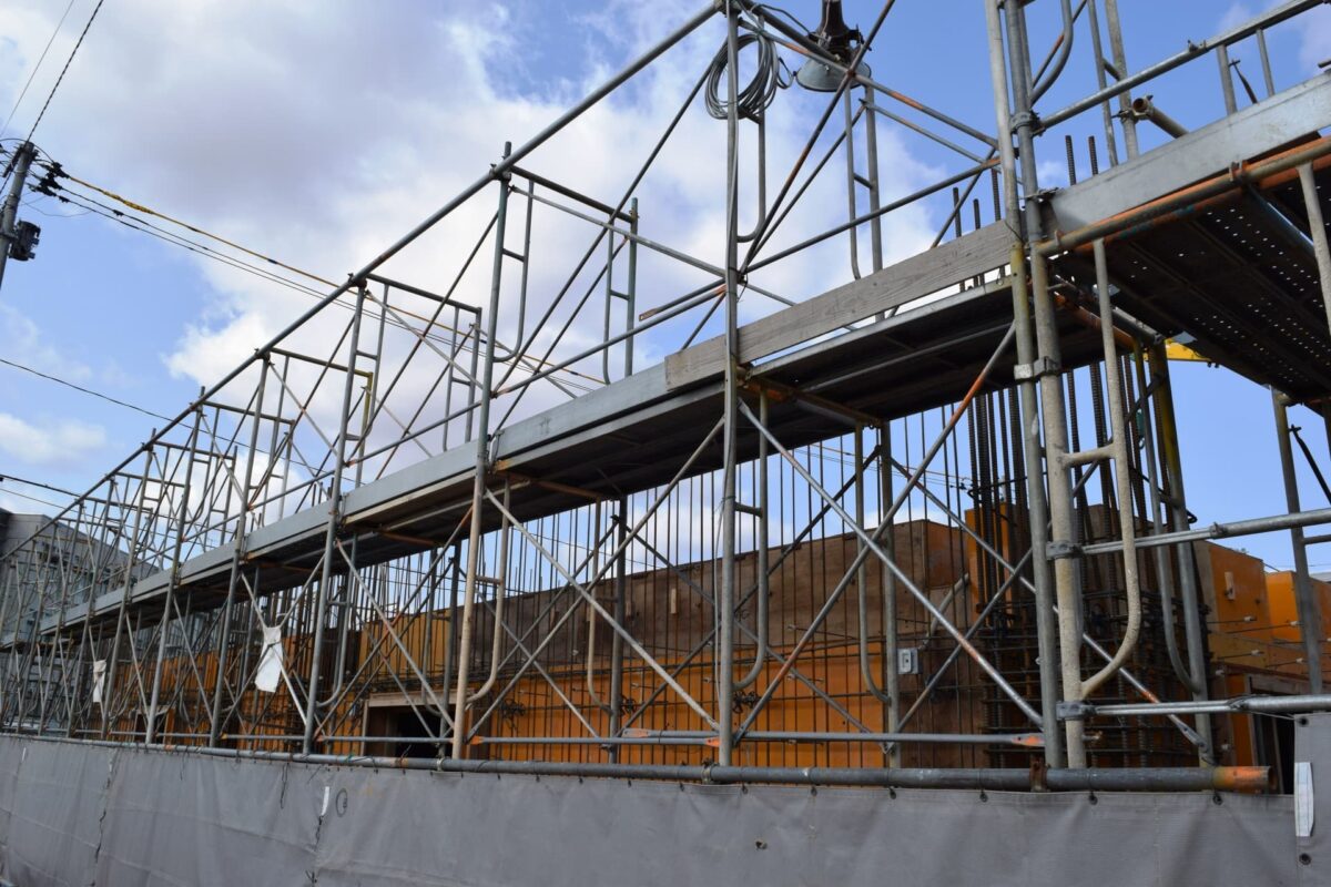 足場積算とは？拾う費用と数量の考え方を現場目線で解説【初心者向け】