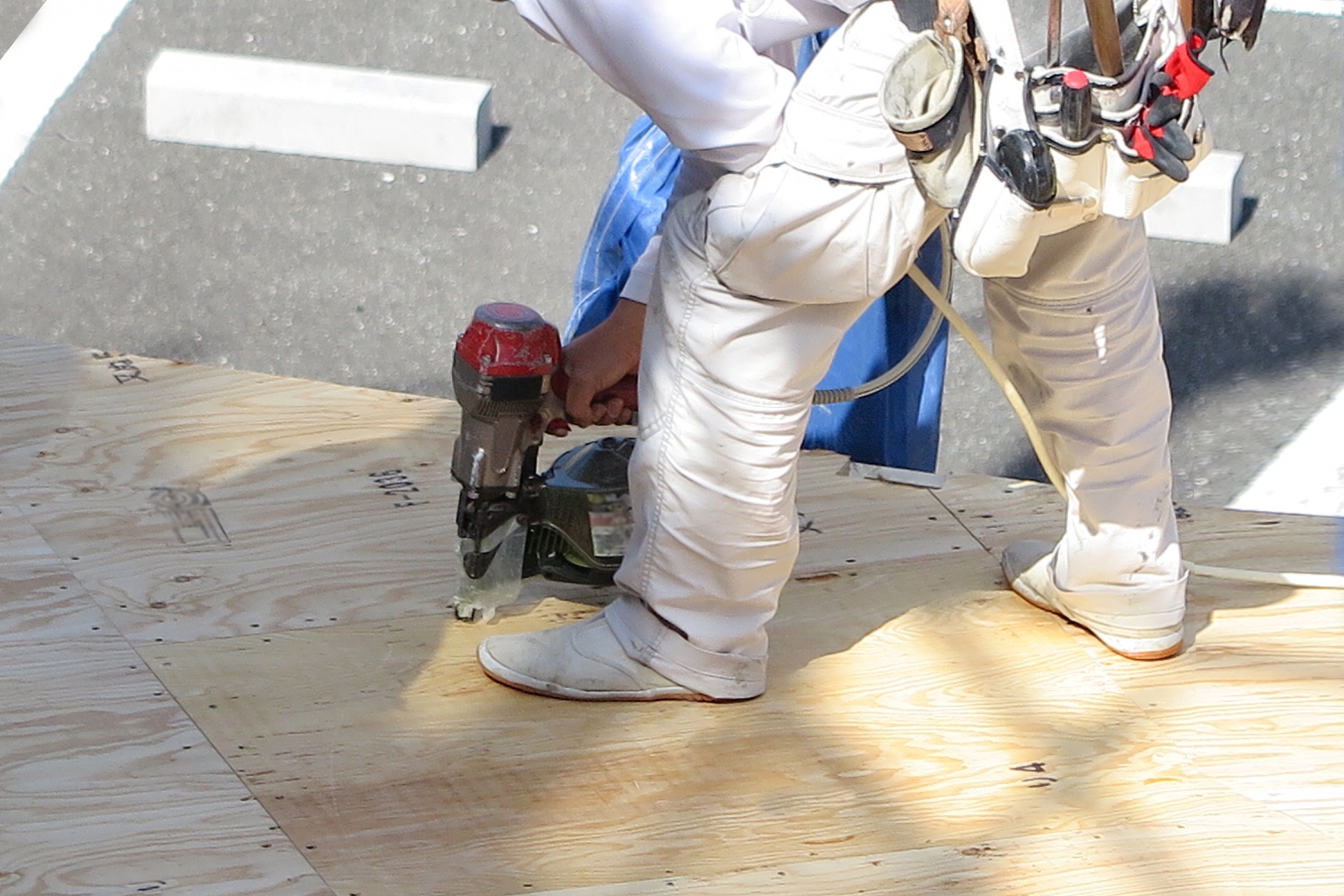 建設業の外注とは?外注費と給与の違いや割合をわかりやすく解説